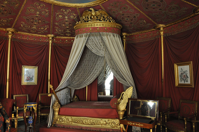 Joséphine's appartment at chateau de Malmaison, bed by Jacob-Desmalter 1812