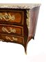 Commode en Marqueterie Louis XV estampillée Peridiez maitre en 1764