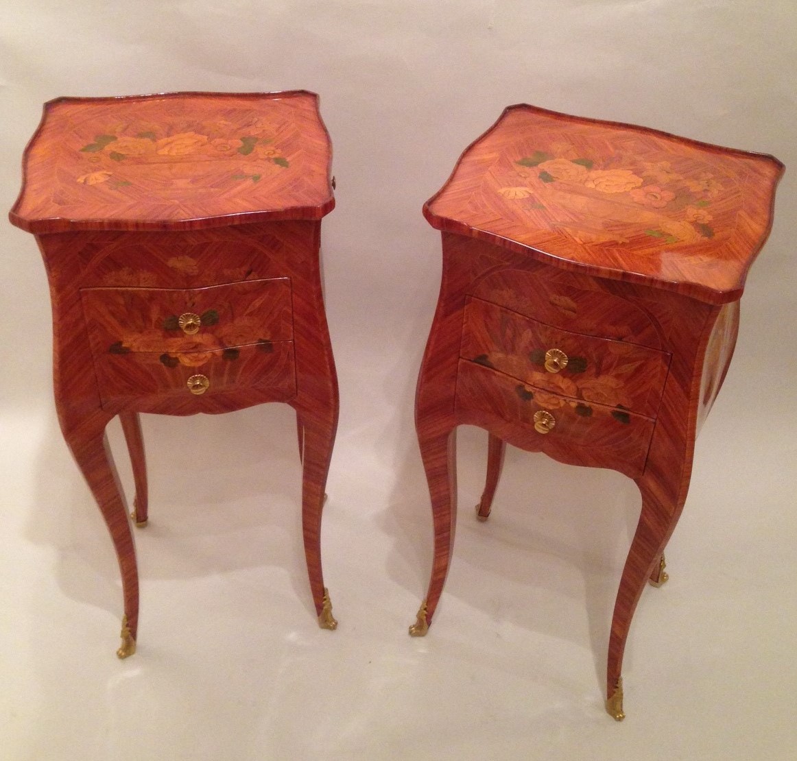 meuble en bois de rose