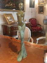 The girl of mirrors bronze signed Marie Paule Deville Chabrolle
