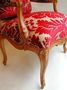 Paire de fauteuils "à la reine" 